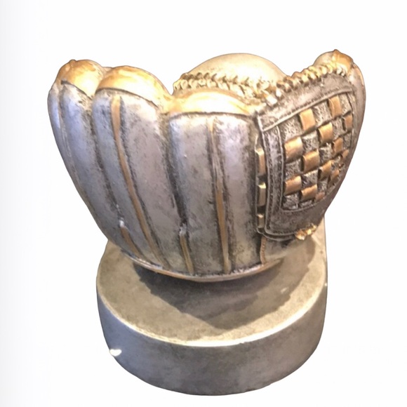 VINTAGE Baseball Glove And Ball Silver Resin Decor BNWOT - Picture 3 of 7